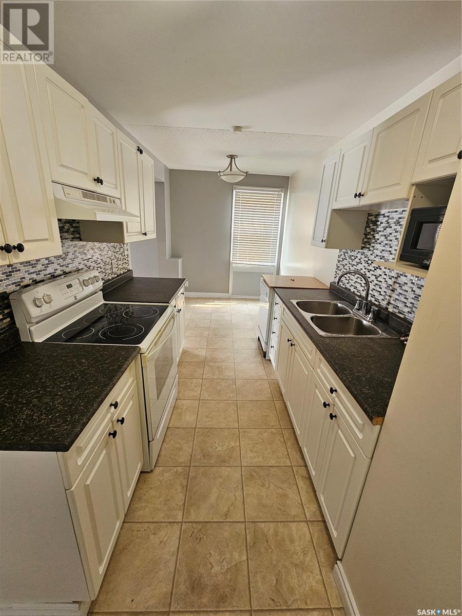 13 1292 Gordon Road, Moose Jaw, Saskatchewan  S6H 7V9 - Photo 7 - SK009091