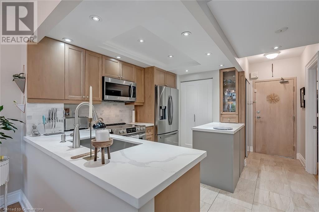 415 Locust Street Unit# 404, Burlington, Ontario  L7S 2J2 - Photo 6 - 40735587