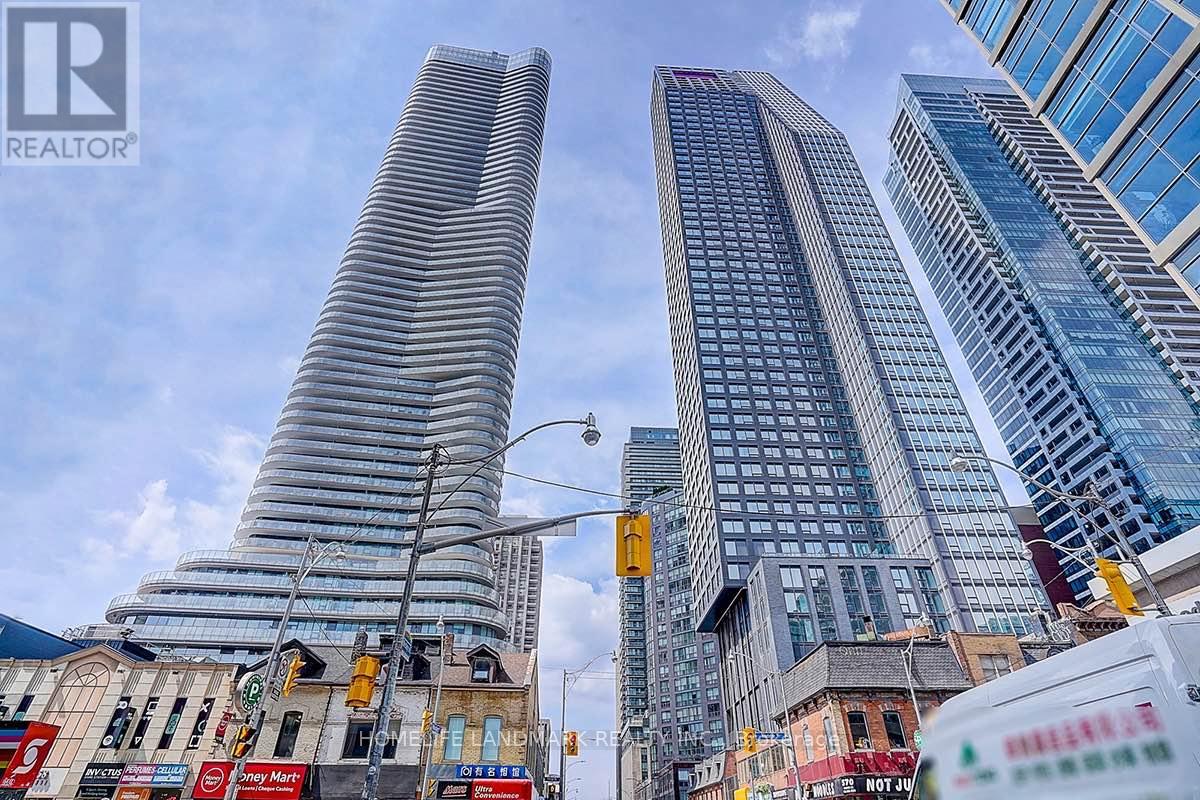 2103 - 11 WELLESLEY STREET W, Toronto, Ontario