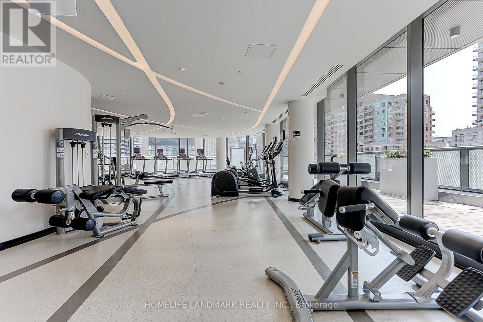 2103 - 11 Wellesley Street W, Toronto, Ontario  M4Y 1E8 - Photo 15 - C12211797