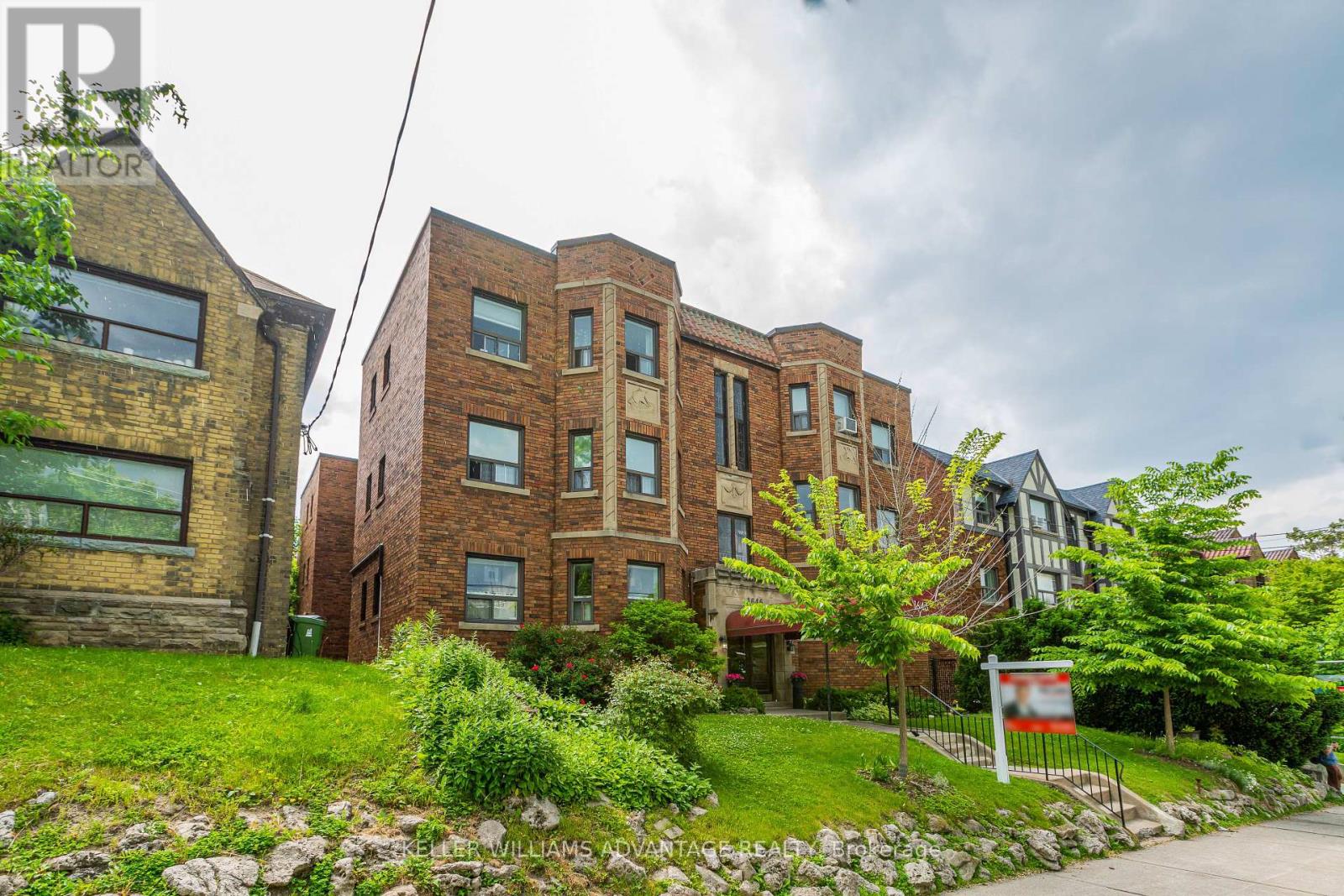 18 - 1646 BATHURST STREET, Toronto, Ontario