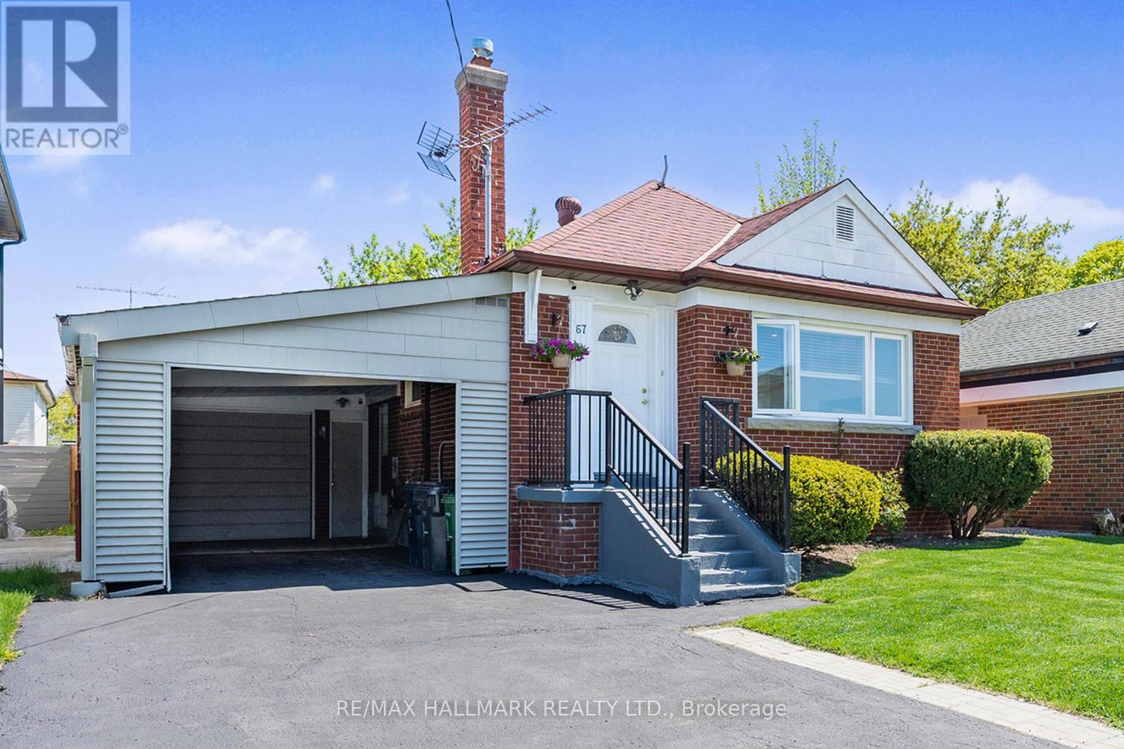 67 Princemere Crescent, Toronto (Wexford-Maryvale), Ontario  M1R 3X1 - Photo 2 - E12211864