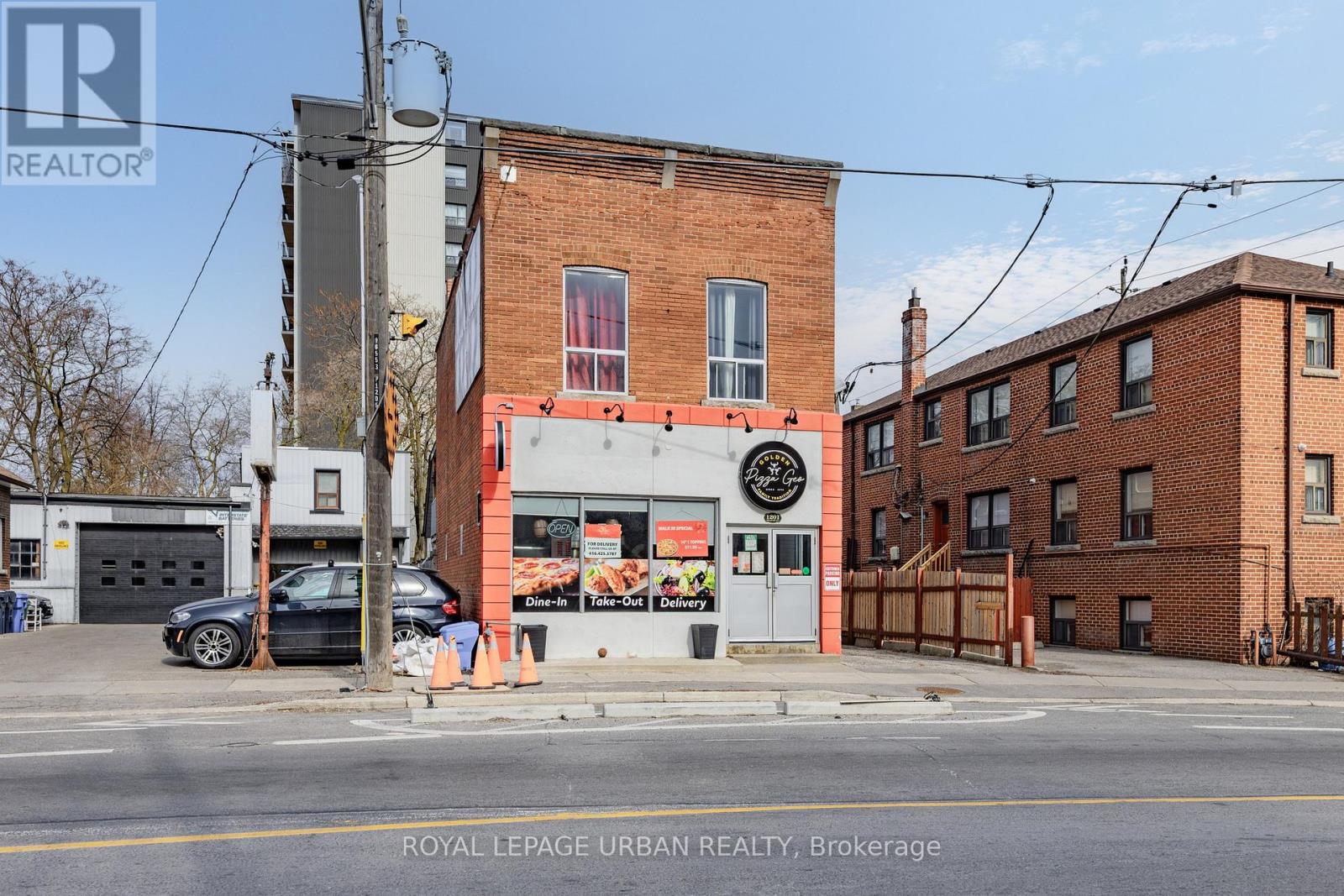 1201 Broadview Avenue, Toronto, Ontario  M4K 2T1 - Photo 3 - E12211865