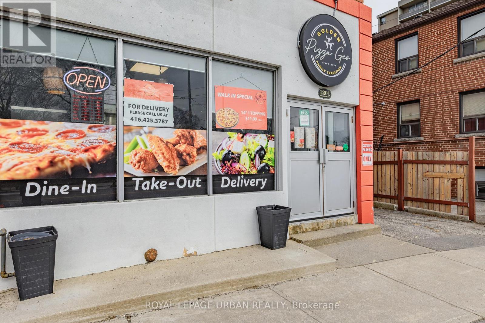 1201 Broadview Avenue, Toronto, Ontario  M4K 2T1 - Photo 6 - E12211865