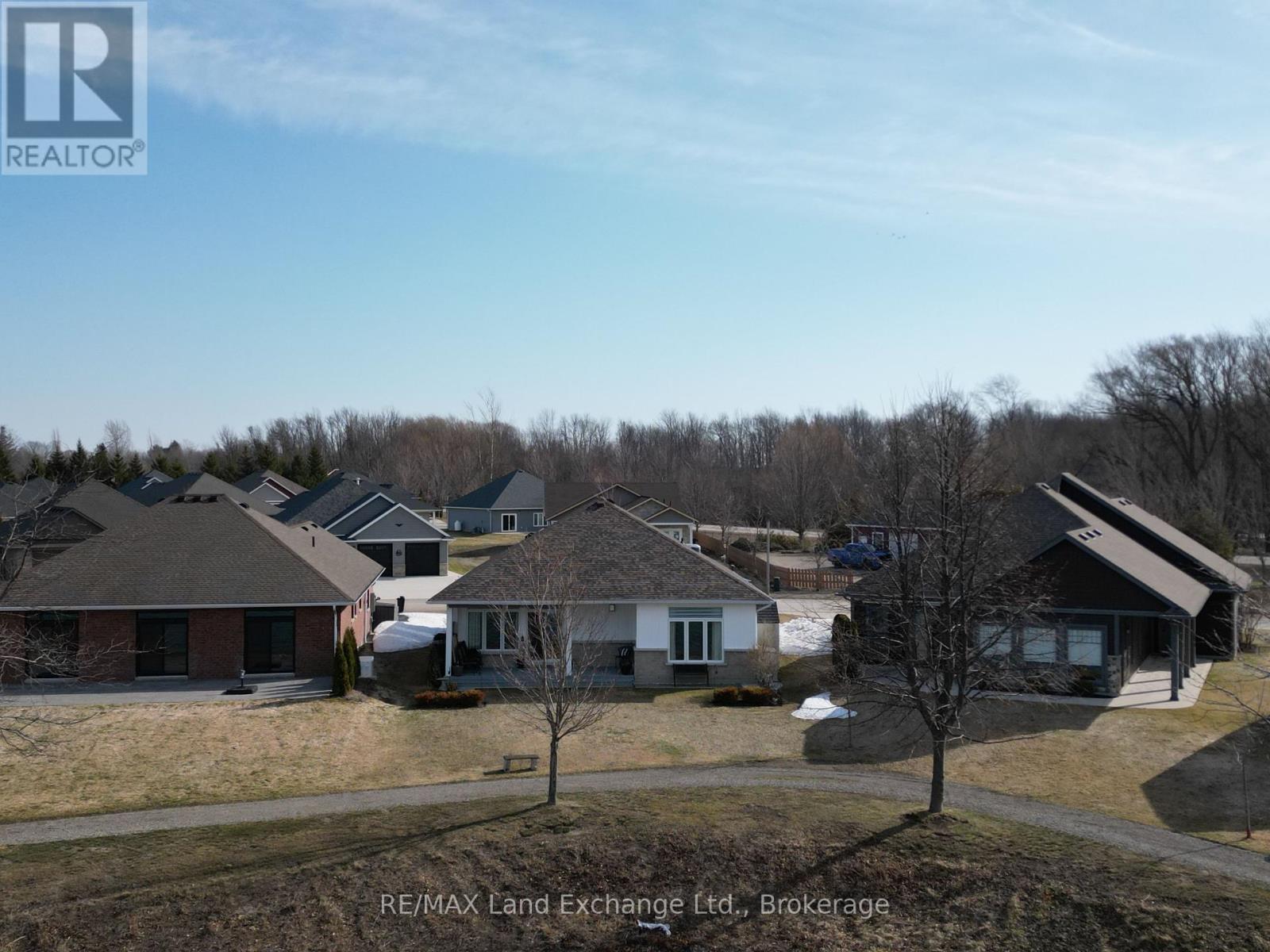 189 Carloway Trail, Huron-Kinloss, Ontario  N2Z 0A4 - Photo 27 - X12030609