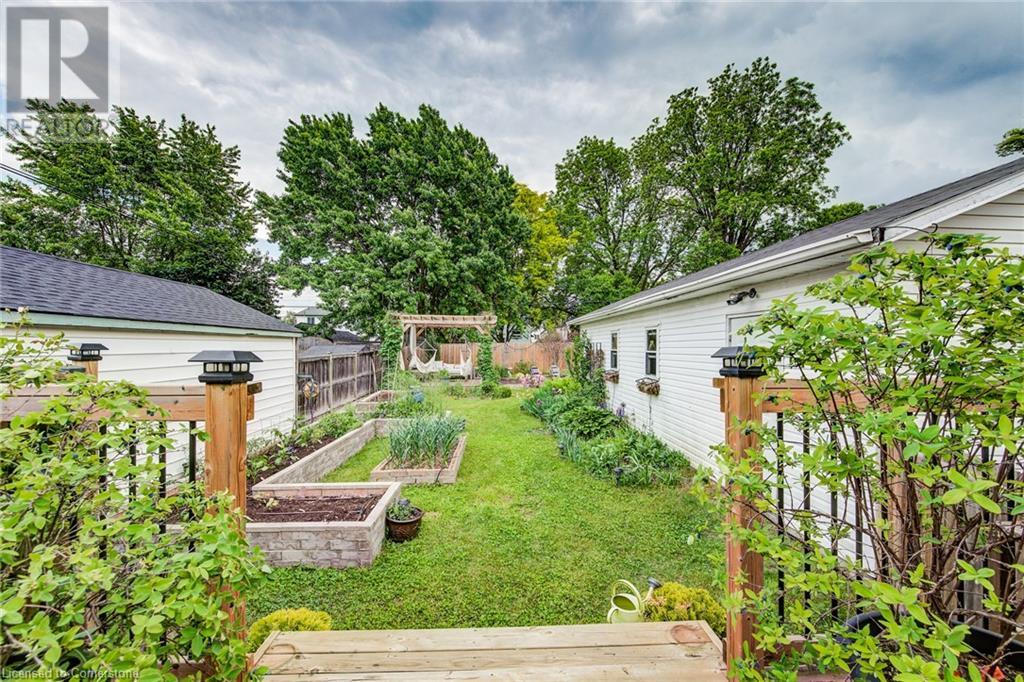 649 Guelph Street, Kitchener, Ontario  N2H 5Y5 - Photo 37 - 40739531