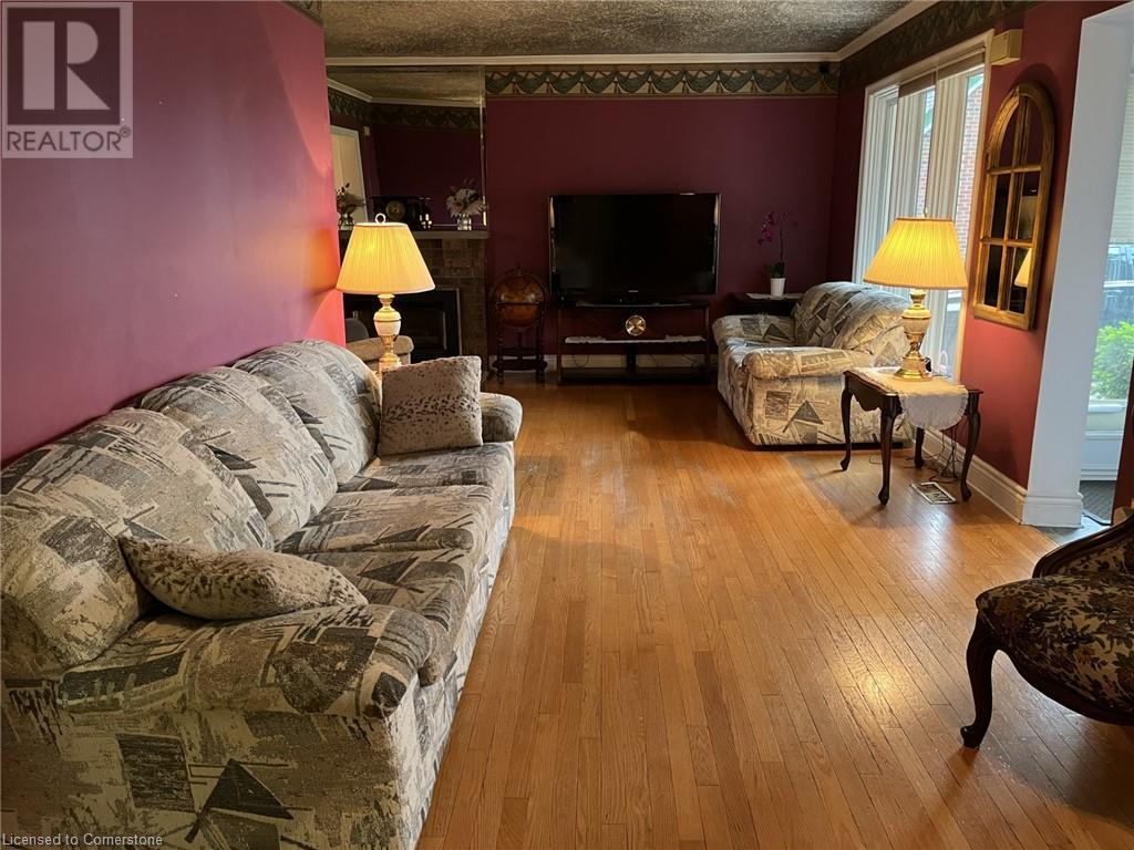 47 Belleview Avenue, Kitchener, Ontario  N2B 1G4 - Photo 7 - 40739372