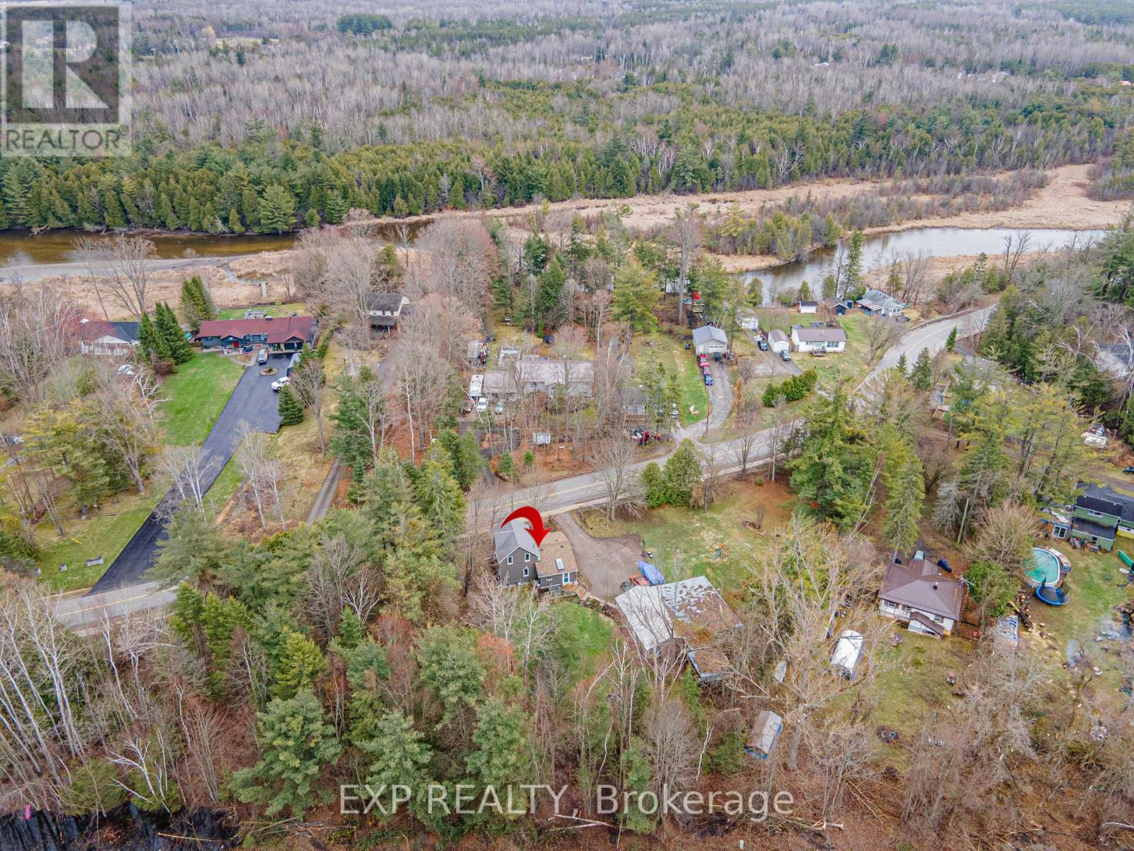 72 Station Road, Georgina, Ontario  L0E 1N0 - Photo 31 - N12211821