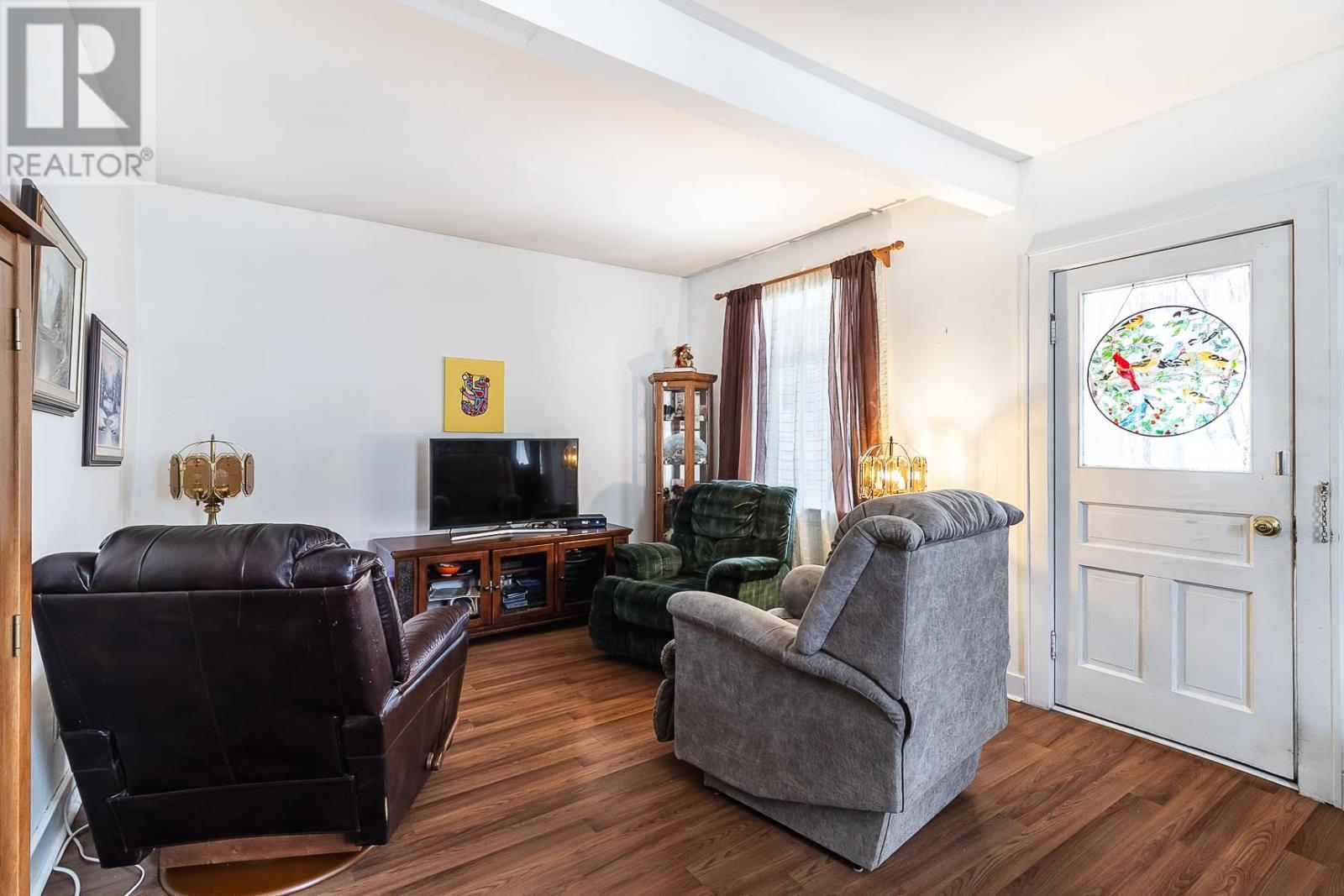 121 Goulais Ave, Sault Ste Marie, Ontario  P6C 4Z1 - Photo 11 - SM251470