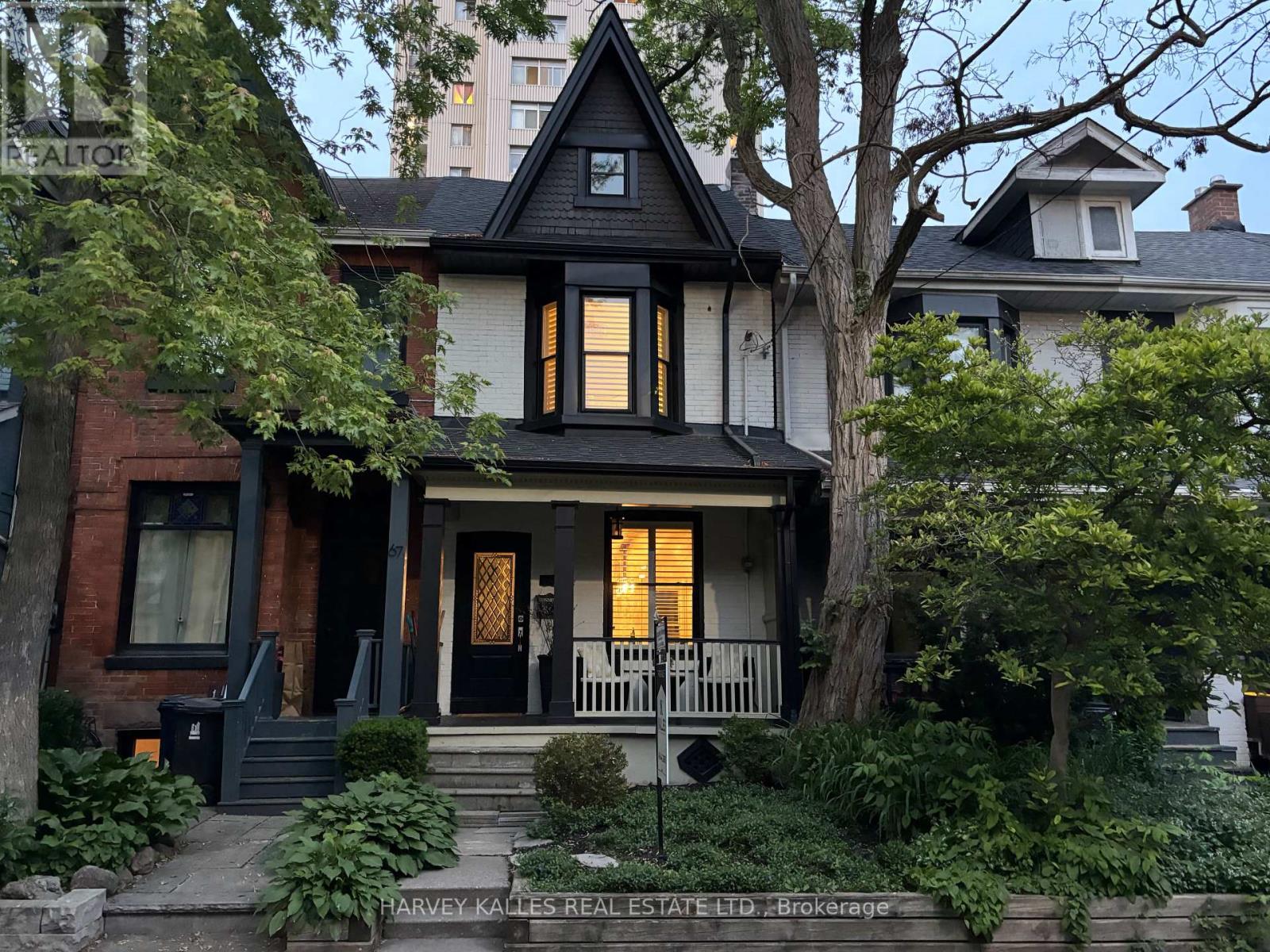 65 TIVERTON AVENUE, Toronto, Ontario