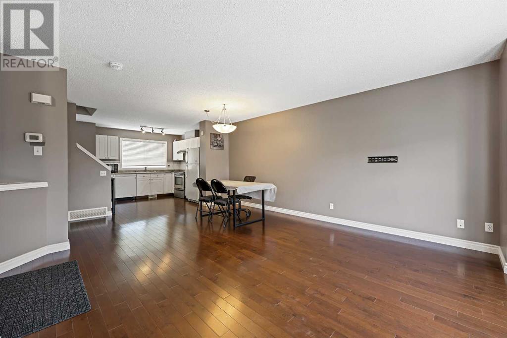 Property at 45 Tuscany Springs Gardens NW image 5