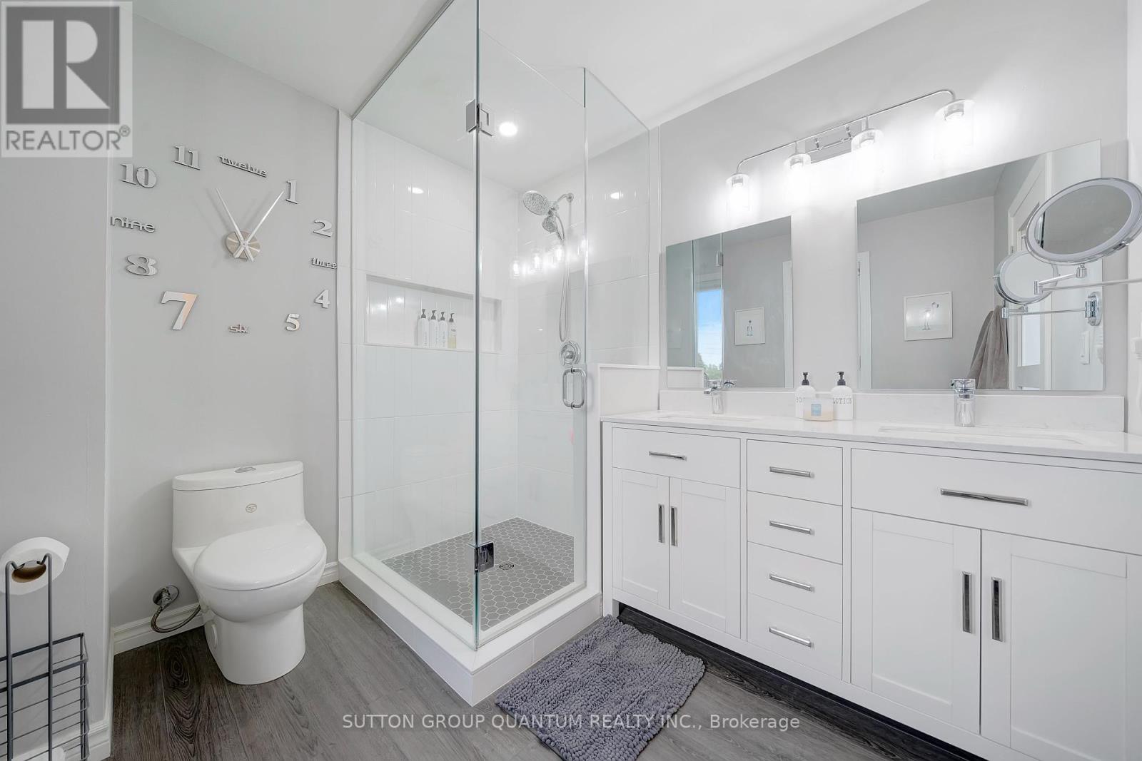 1217 Creekside Drive, Oakville, Ontario  L6H 4Y8 - Photo 25 - W12211811