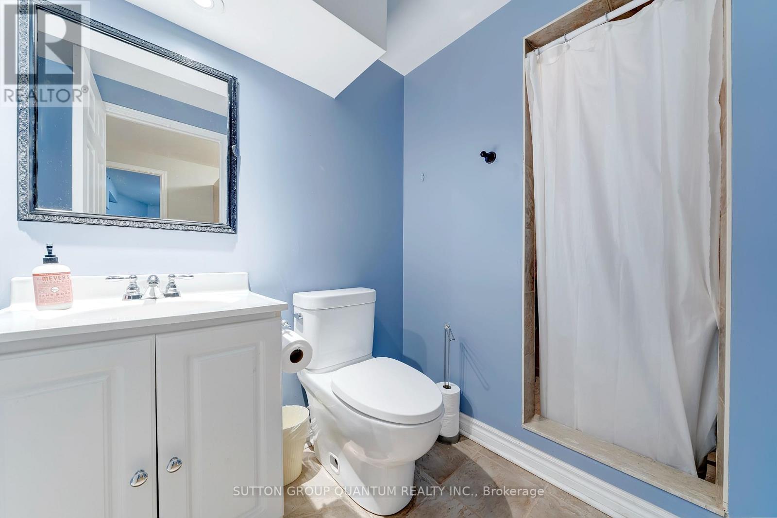 1217 Creekside Drive, Oakville, Ontario  L6H 4Y8 - Photo 37 - W12211811
