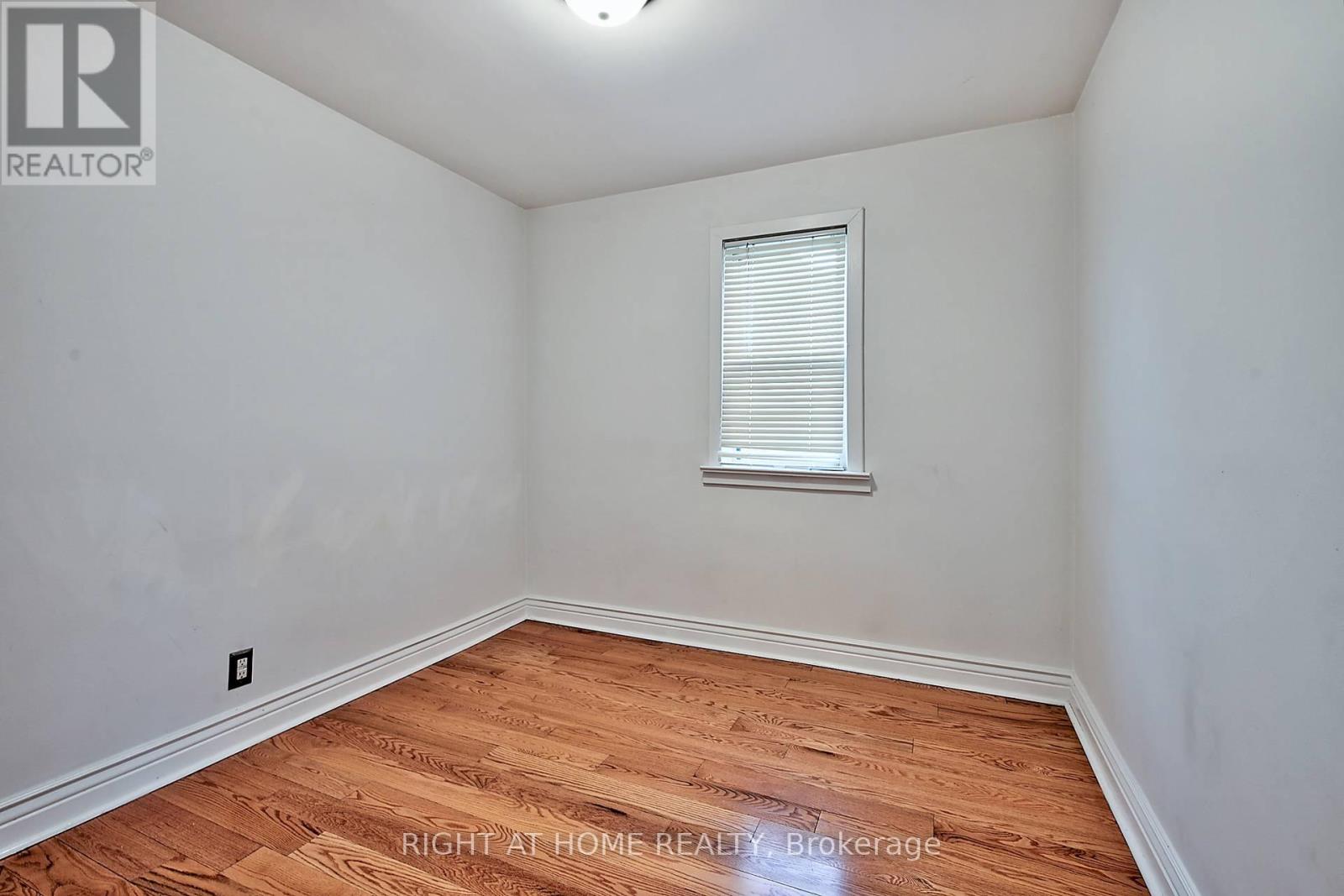90 Woodward Avenue, Brampton (Brampton North), Ontario  L6V 1K6 - Photo 16 - W12211828