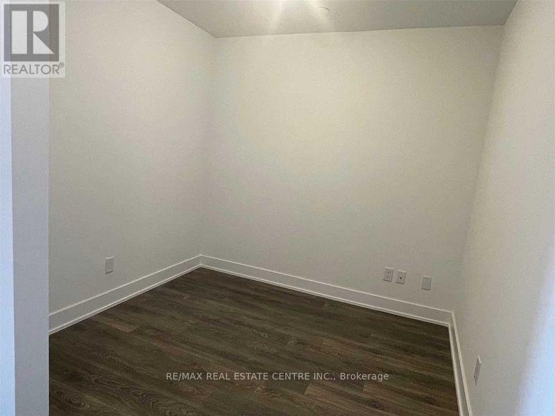 460 - 2481 Taunton Road, Oakville, Ontario  L6H 3R7 - Photo 12 - W12211832