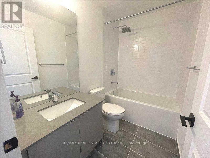 460 - 2481 Taunton Road, Oakville, Ontario  L6H 3R7 - Photo 13 - W12211832