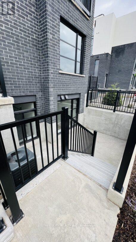 39 - 3900 Savoy Street E, London South, Ontario  N6P 0H9 - Photo 16 - X12211881