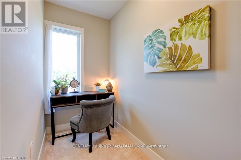 33 - 177 Edgevalley Road, London East, Ontario  N5V 0C5 - Photo 32 - X12211929