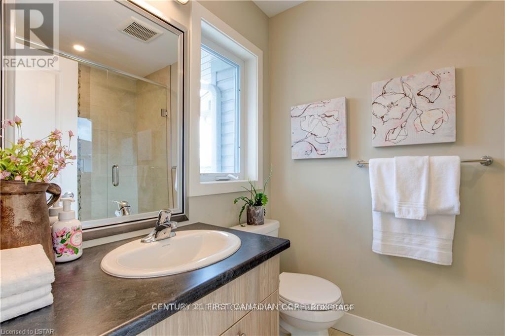33 - 177 Edgevalley Road, London East, Ontario  N5V 0C5 - Photo 34 - X12211929