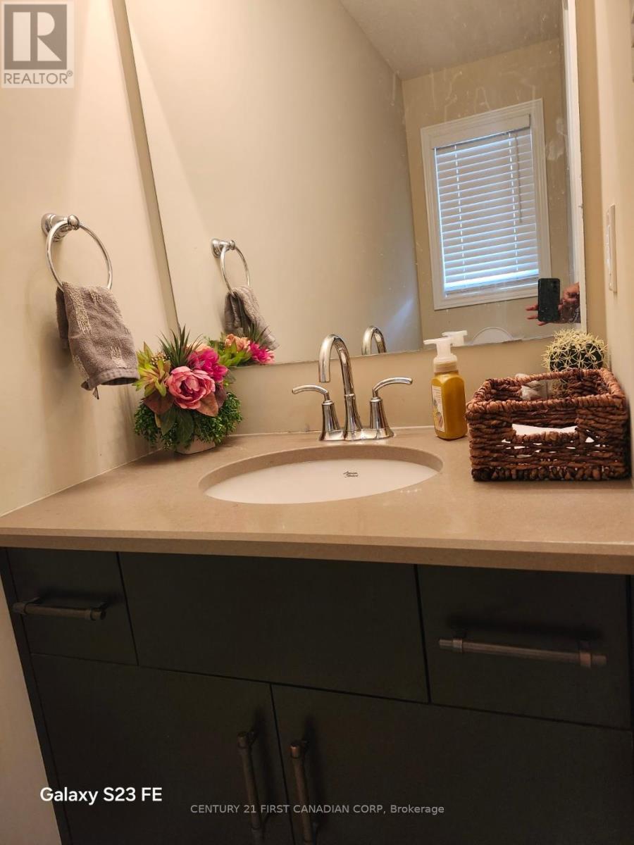 63 - 1220 Riverbend Road, London South, Ontario  N6K 0G5 - Photo 6 - X12211942