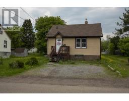 504 Andrew ST, Thunder Bay, Ontario