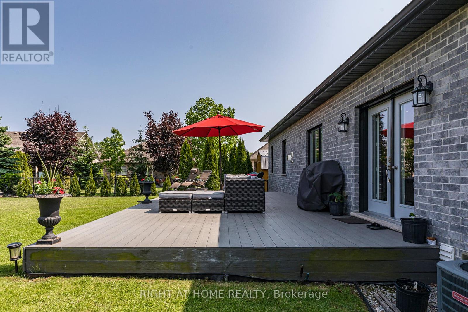 6 Bluenose Drive, Norfolk (Port Dover), Ontario  N0A 1N7 - Photo 43 - X12211817