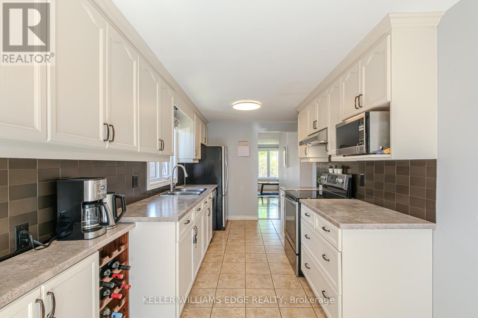 53 Nautical Road, Brantford, Ontario  N3P 1L8 - Photo 18 - X12211819