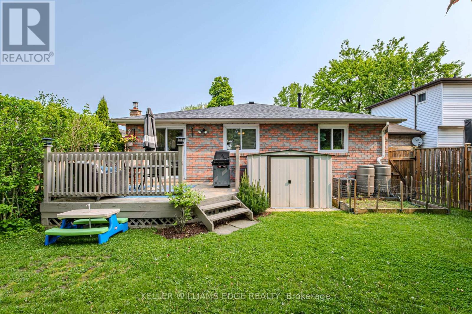 53 Nautical Road, Brantford, Ontario  N3P 1L8 - Photo 7 - X12211819