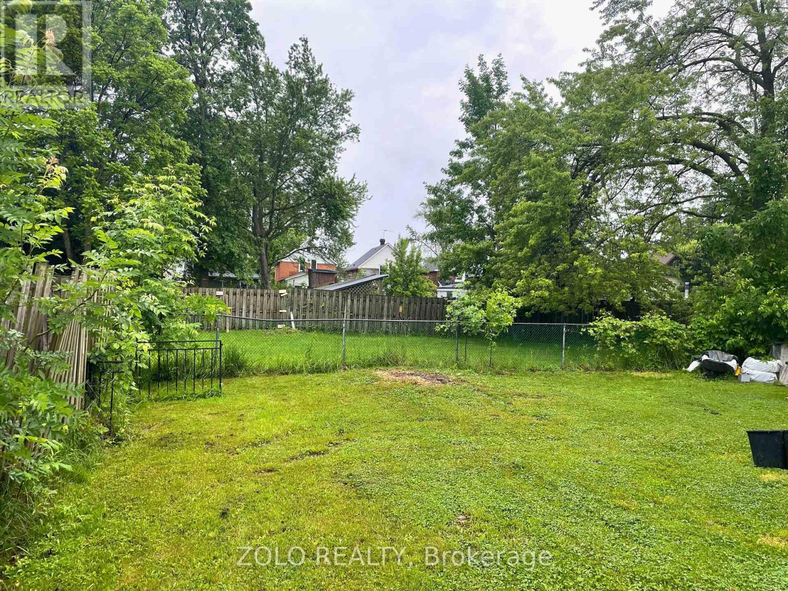 49 Cohoe Street, Welland, Ontario  L3B 3V2 - Photo 30 - X12211824