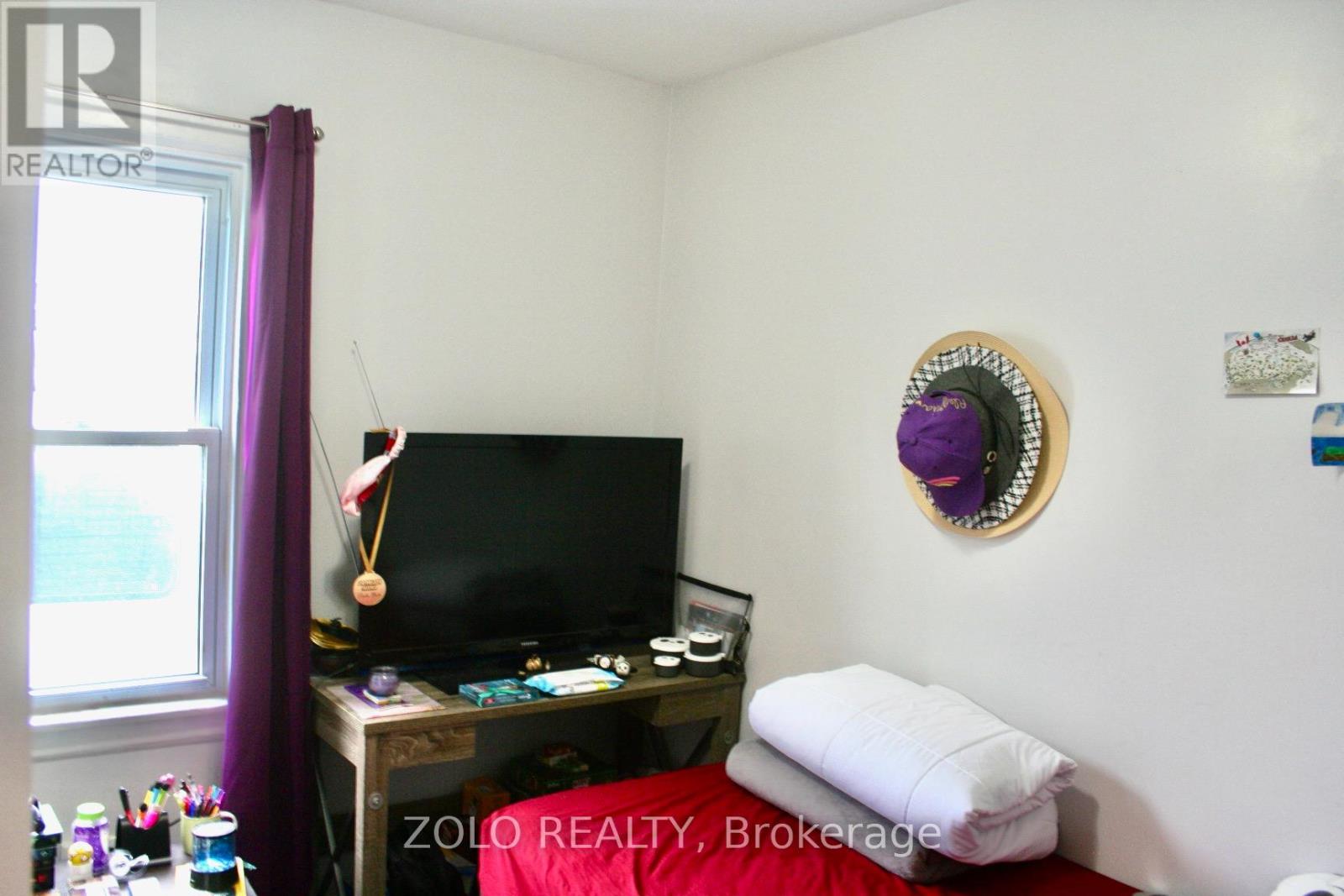 49 Cohoe Street, Welland, Ontario  L3B 3V2 - Photo 6 - X12211824