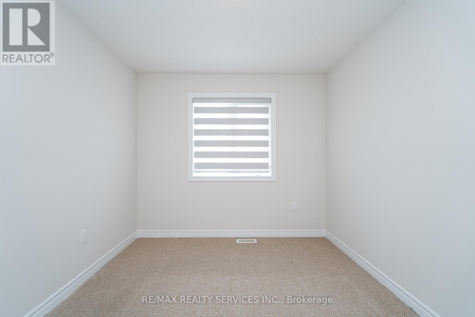 7 Baker Lane, Brant, Ontario  N3L 0J7 - Photo 40 - X12211839
