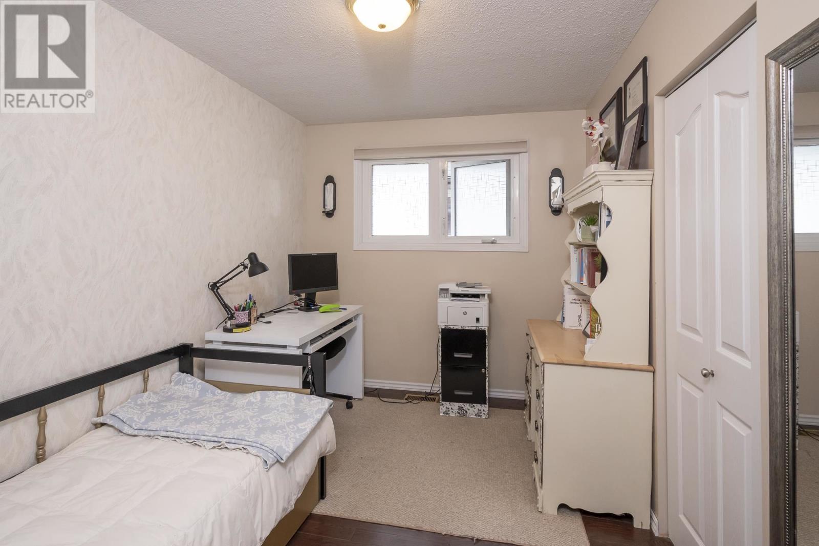 624 Dalhousie Dr, Thunder Bay, Ontario  P7C 5P3 - Photo 11 - TB251624