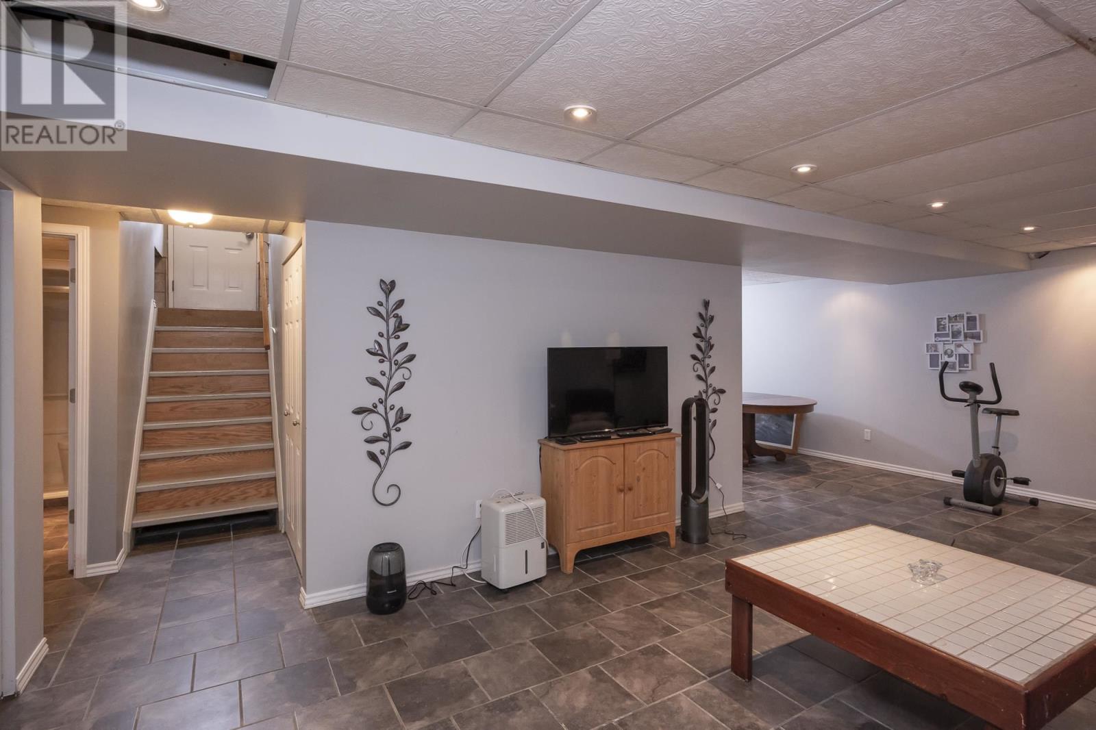624 Dalhousie Dr, Thunder Bay, Ontario  P7C 5P3 - Photo 24 - TB251624