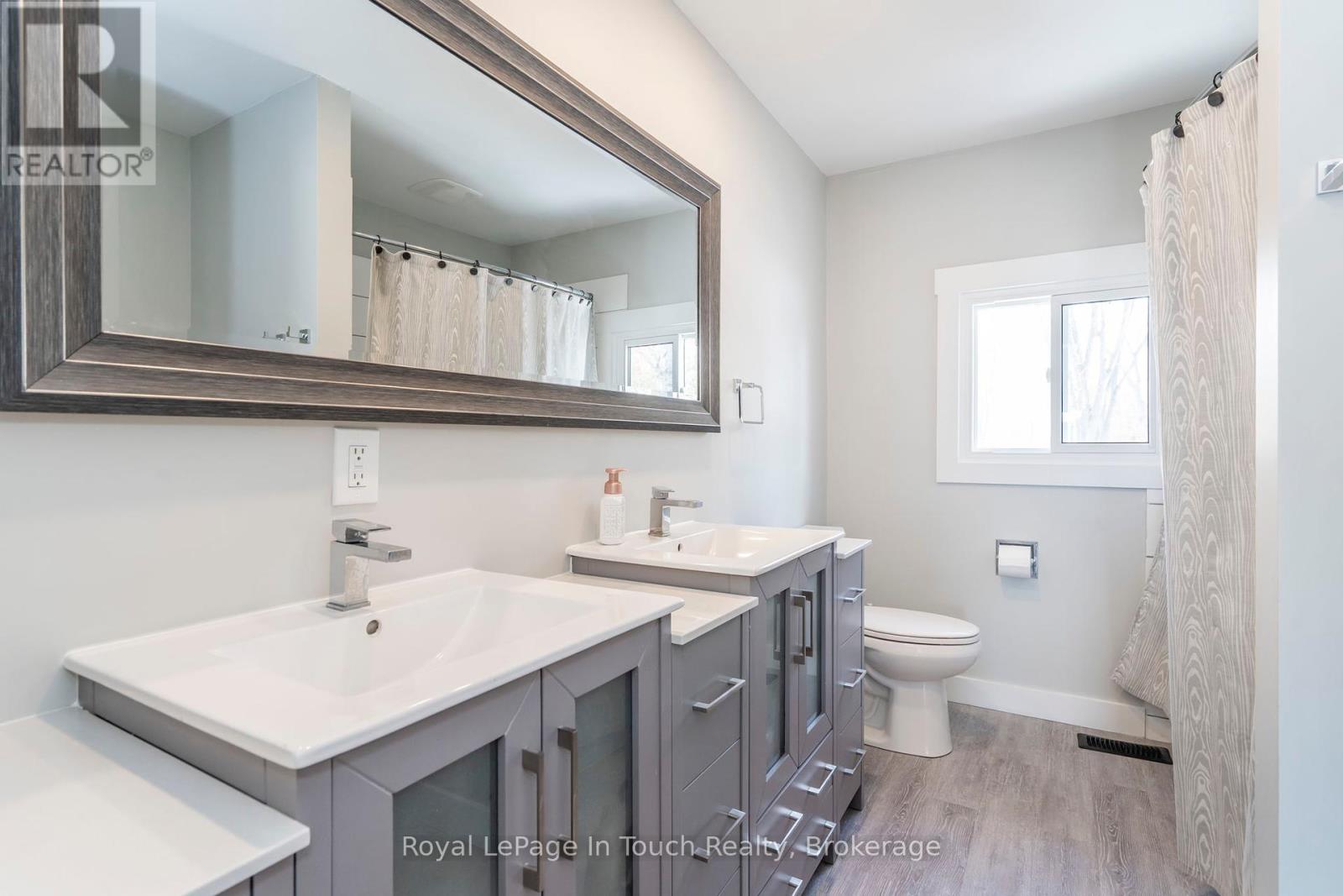 164 Duck Bay Road, Tay, Ontario  L0K 2C0 - Photo 14 - S12211897