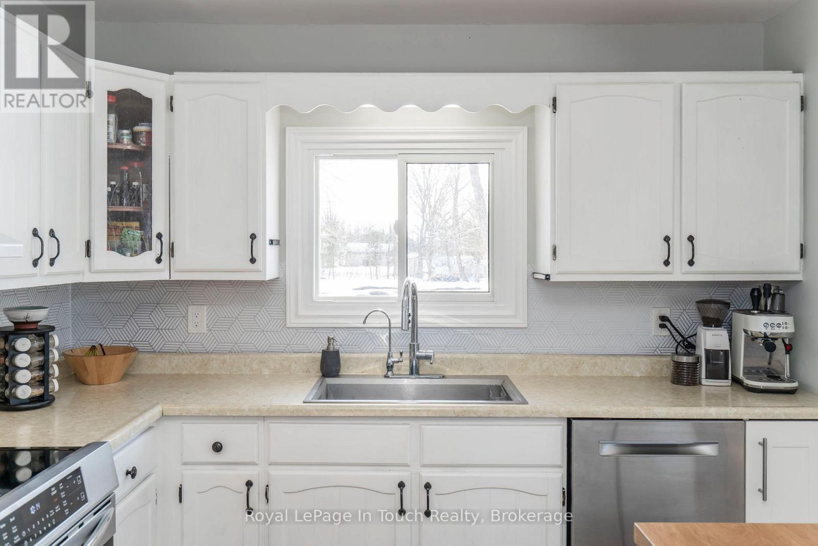 164 Duck Bay Road, Tay, Ontario  L0K 2C0 - Photo 20 - S12211897