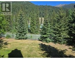 2035 Panorama Drive Unit# 217, panorama, British Columbia