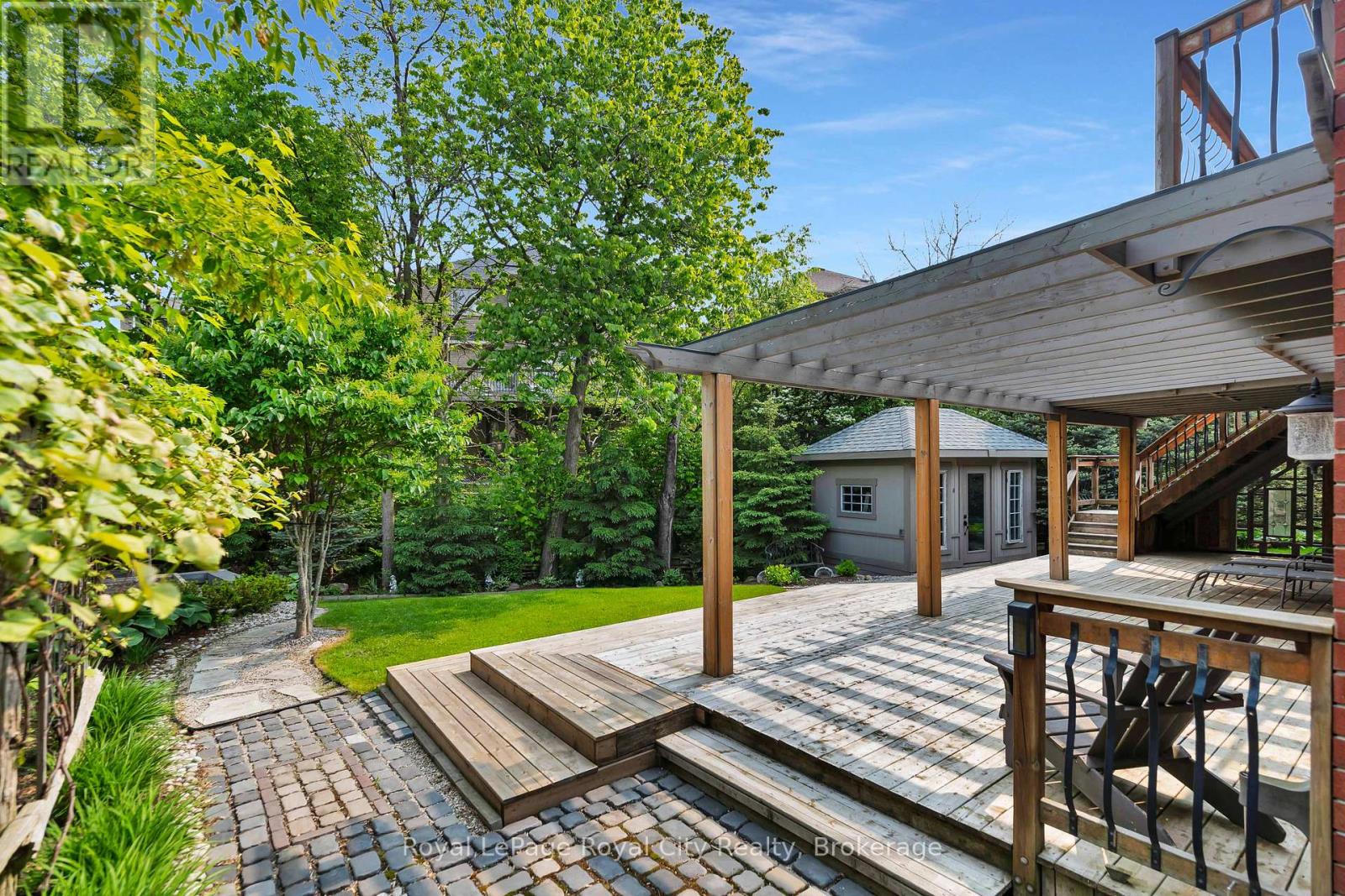 18 Whitetail Court, Guelph, Ontario  N1L 1H6 - Photo 40 - X12211879