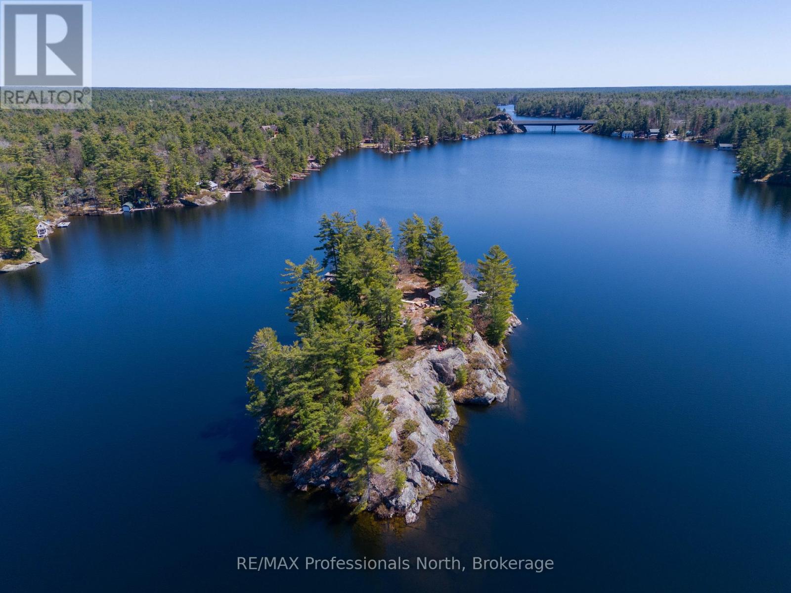 0 1 2gl (Gull) Island, Gravenhurst, Ontario  P1P 1R1 - Photo 4 - X12211922