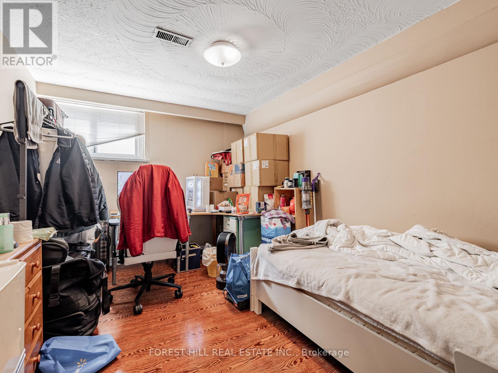 101 Pemberton Avenue, Toronto (Newtonbrook East), Ontario  M2M 1Y4 - Photo 23 - C12209663