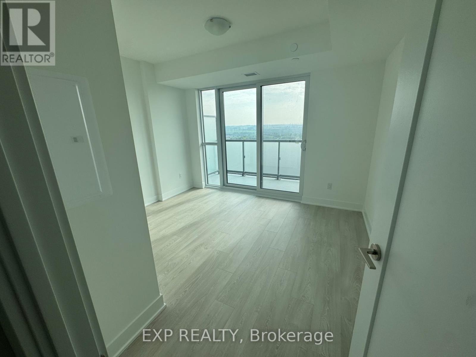2403 - 2545 Simcoe Street N, Oshawa, Ontario  L1L 0W3 - Photo 6 - E12208654