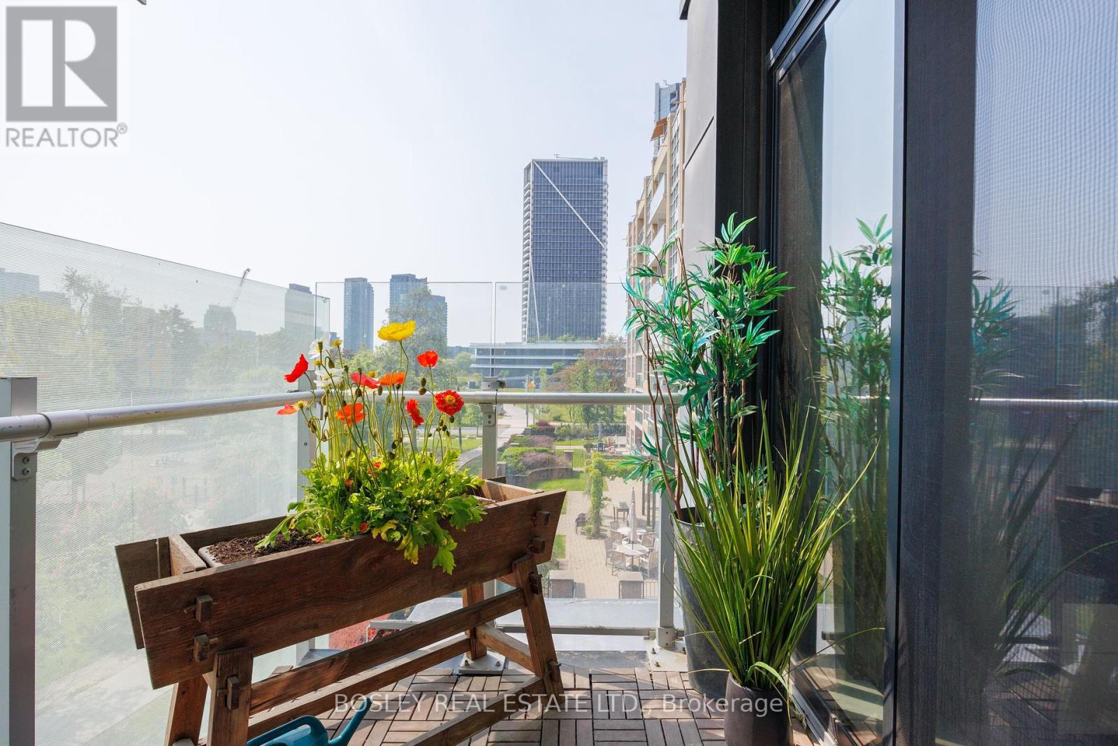 303 - 25 Stafford Street, Toronto, Ontario  M5V 0G3 - Photo 25 - C12206573
