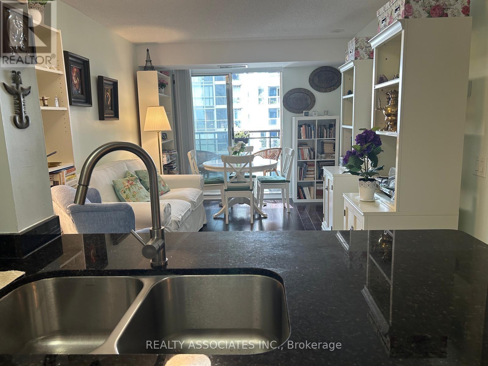 2112 - 155 Beecroft Road, Toronto (Lansing-Westgate), Ontario  M2N 7C6 - Photo 10 - C12210611