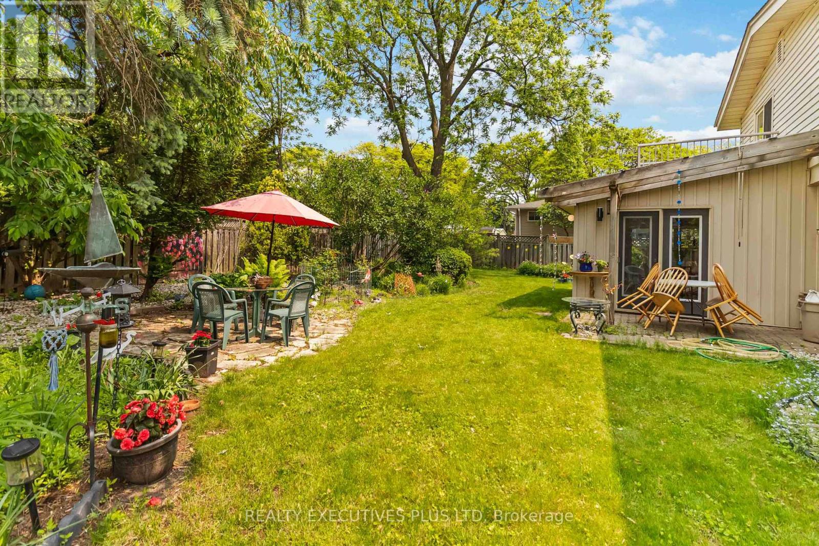 1031 Marley Crescent, Burlington, Ontario  L7T 3S3 - Photo 45 - W12210223