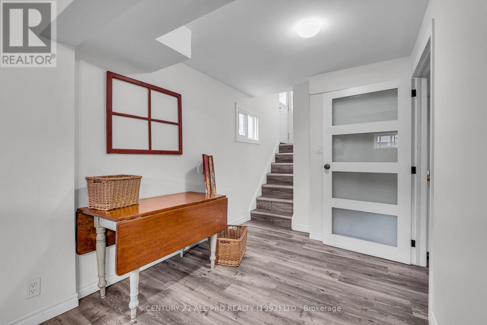 8 Thomas Street, Cobourg, Ontario  K9A 4P6 - Photo 21 - X12175057