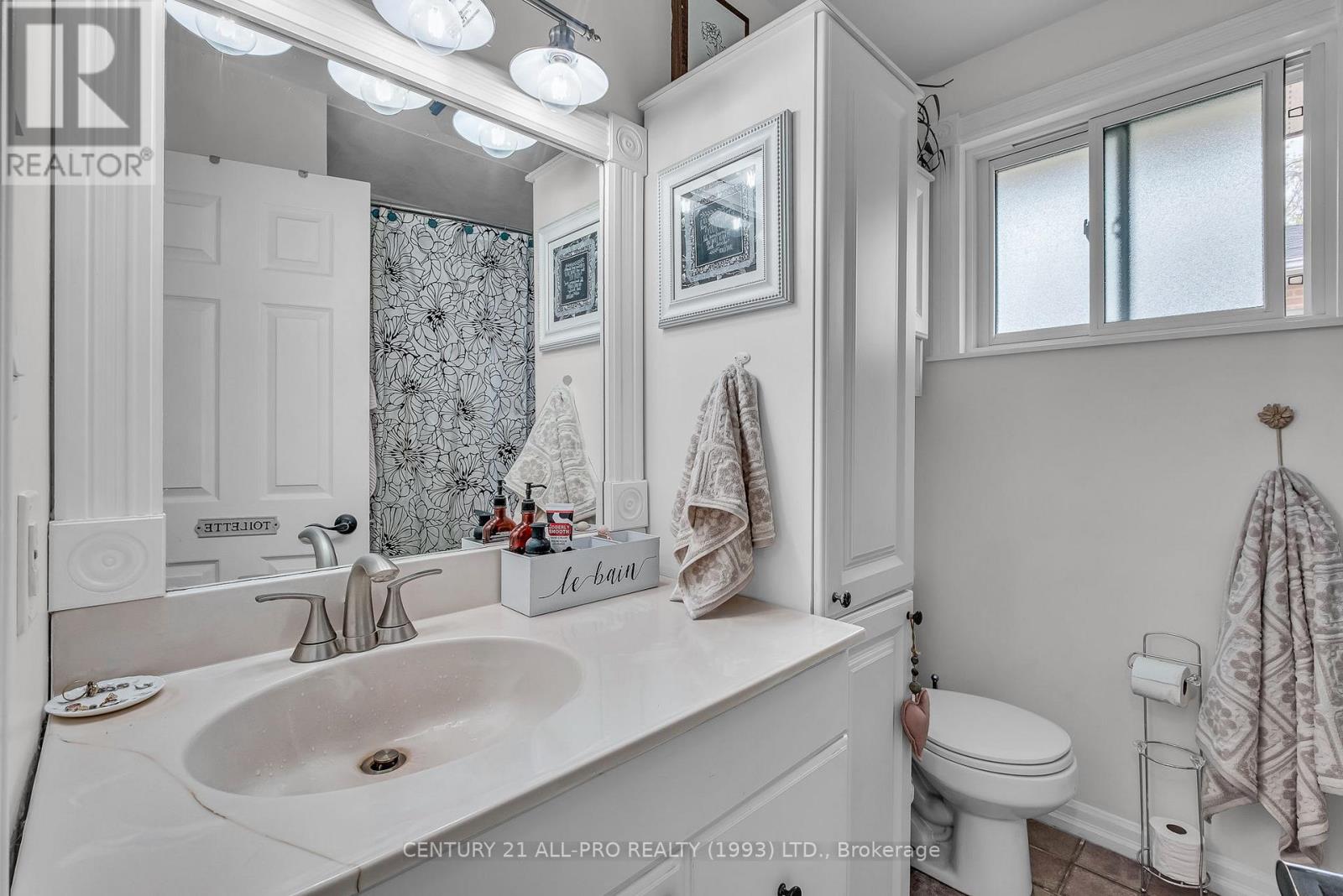 8 Thomas Street, Cobourg, Ontario  K9A 4P6 - Photo 20 - X12175057