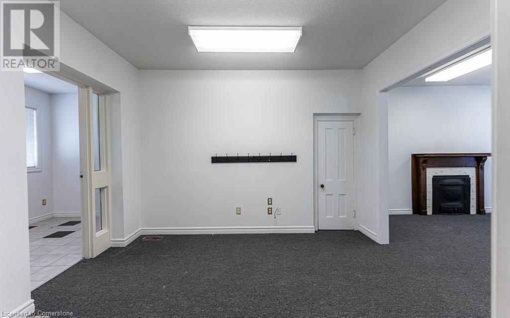 923 Brant Street Unit# Main Floor, Burlington, Ontario  L7R 2J6 - Photo 8 - 40739883