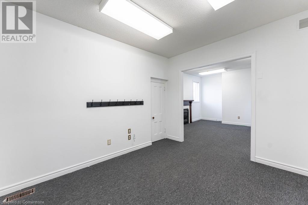 923 Brant Street Unit# Main Floor, Burlington, Ontario  L7R 2J6 - Photo 9 - 40739883