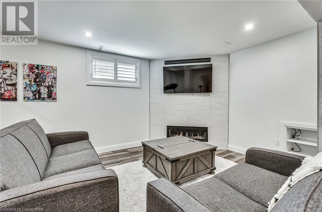 1 Tristan Court, Waterdown, Ontario  L9H 7G7 - Photo 36 - 40739966