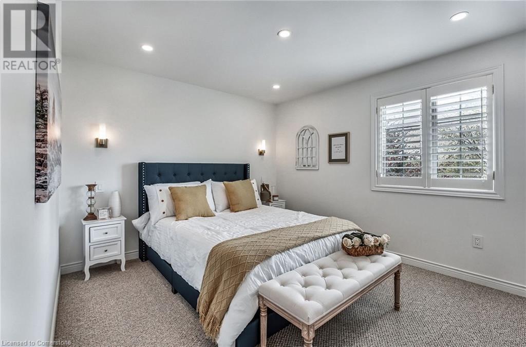 1 Tristan Court, Waterdown, Ontario  L9H 7G7 - Photo 27 - 40739966