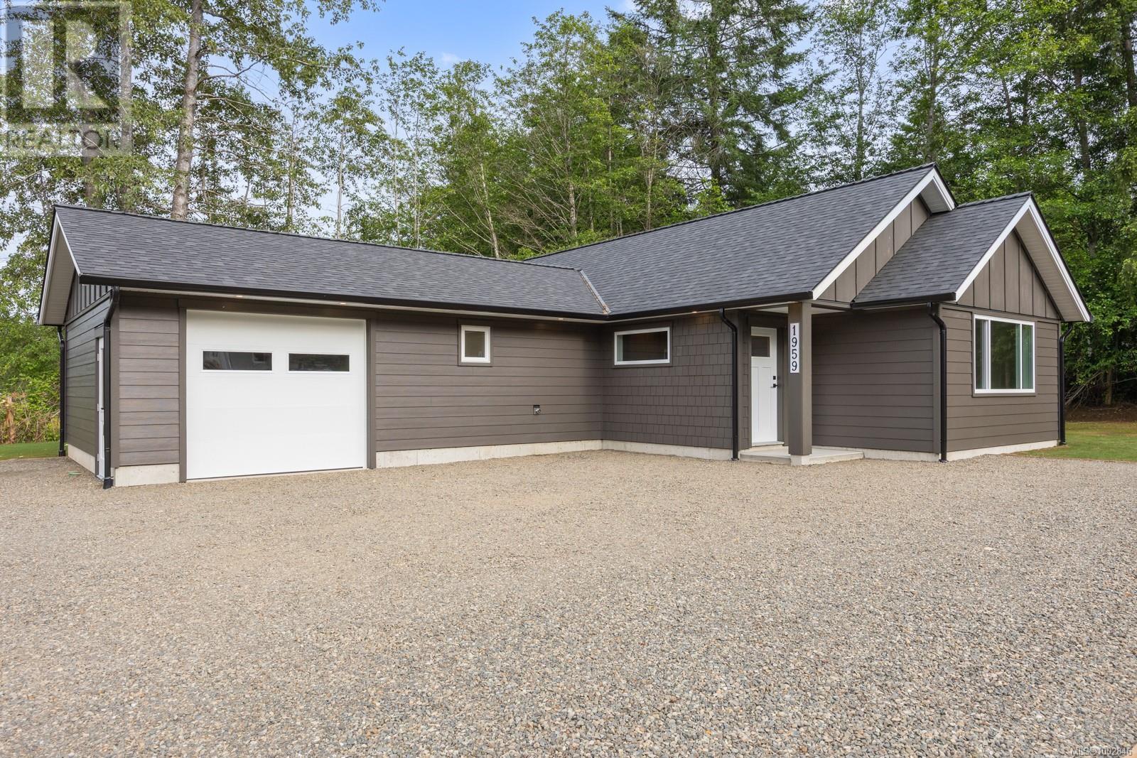 1959 Wilfred Rd, Black Creek, British Columbia